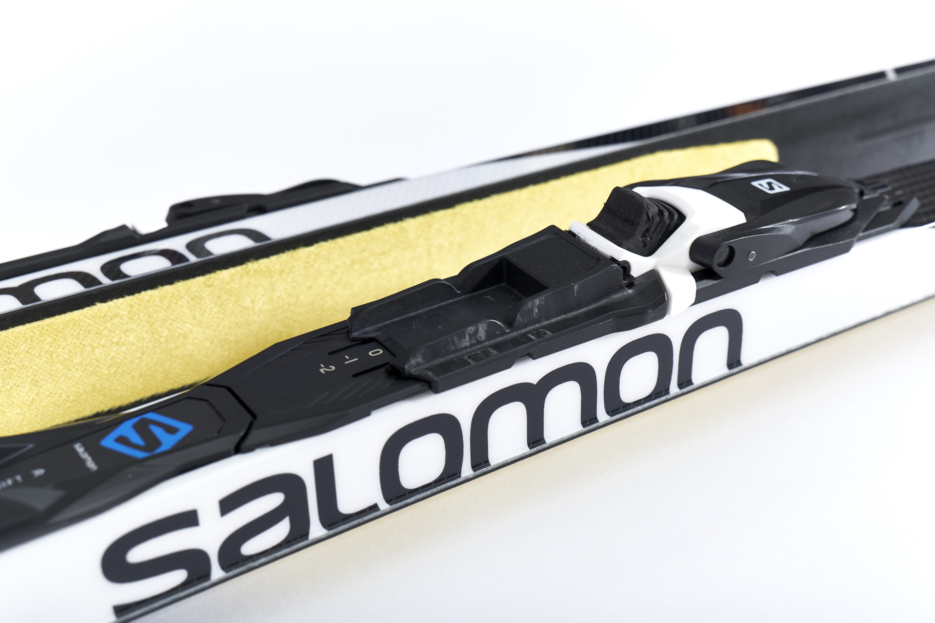 Salomon aero clearance 9 skin review