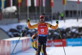 Biathlon Weltcup Hochfilzen: Arnd Peiffer gewinnt Massenstart