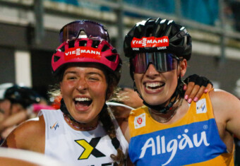 Doppelpodium: Nathalie Armbruster (GER), Jenny Nowak (GER), (l-r)