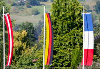 Österreich, Deutschland und Frankreich tragen den diesjährigen Sommer Grand Prix der Nordischen Kombination aus.