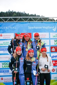 Das Podium der Damen 2023: Jenny Nowak (GER), Nathalie Armbruster (GER), Maria Gerboth (GER), Ronja Loh (GER), Magdalena Burger (GER), Fabienne Klumpp (GER), (l-r)