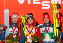 Das Podium: Vinzenz Geiger (GER), Jarl Magnus Riiber (NOR), Julian Schmid (GER), (l-r)