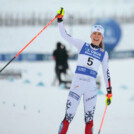 Ida Marie Hagen (NOR) gewinnt den ersten Weltcup der Saison.