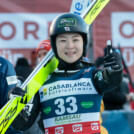 Haruka Kasai (JPN) sichert sich im Springen die Pole Position für den Lauf.