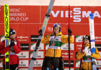 Das Podium des Tages: Jarl Magnus Riiber (NOR), Vinzenz Geiger (GER), Manuel Faisst (GER), (l-r)