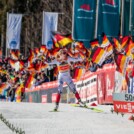 Ida Marie Hagen (NOR) kann ihren Sieg voll auskosten.