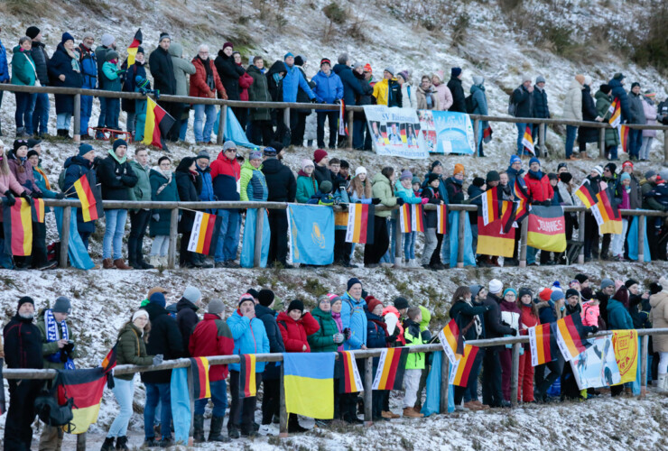 Über 4000 Zuschauer besuchten den Wettkampf am Sonntag.