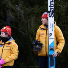 Anne Häckel (GER) und Trine Göpfert (GER) (l-r) feiern einen Doppelsieg im Massenstart.