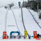 Massenstart der Damen mit Nathalie Armbruster (GER)