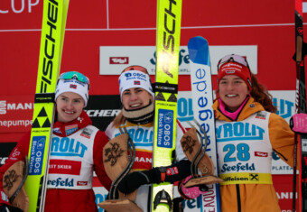 Gyda Westvold Hansen (NOR), Ida Marie Hagen (NOR), Nathalie Armbruster (GER), (l-r)