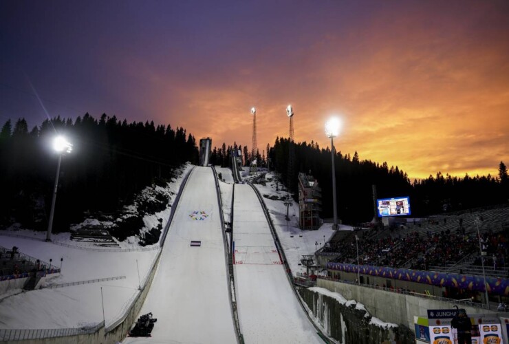 Granasen-Schanzen im Abendlicht