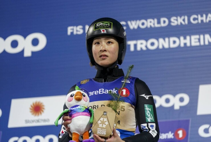 Erste Weltmeisterin aus Japan in der Nordischen Kombination: Yuna Kasai (JPN)