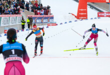 Zielsprint um Platz 3: Nathalie Armbruster (GER), Yuna Kasai (JPN), (l-r)