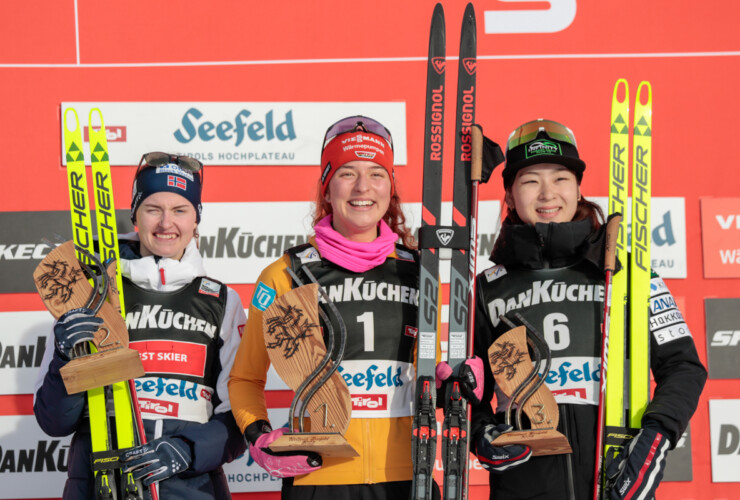 Gyda Westvold Hansen (NOR), Nathalie Armbruster (GER), Haruka Kasai (JPN), (l-r)