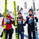 Kombiniererin Ingrid Laate (NOR) gewinnt Silber im Spezialspringen. Gold geht an Ingvild Midtskogen (NOR), Bronze an Taja Bodlaj (SLO).