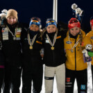 Team Sprint_Siegerehrung der Juniorinnen: Masa Likozar Brankovic (SLO), Tia Malovrh (SLO), Heta Hirvonen (FIN), Minja Korhonen (FIN), Ronja Loh (GER), Trine Göpfert (GER) (l-r)